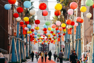 華誼兄弟電影世界2025“燈火中國(guó)年”圓滿(mǎn)收官：非遺盛宴賦能文化傳承