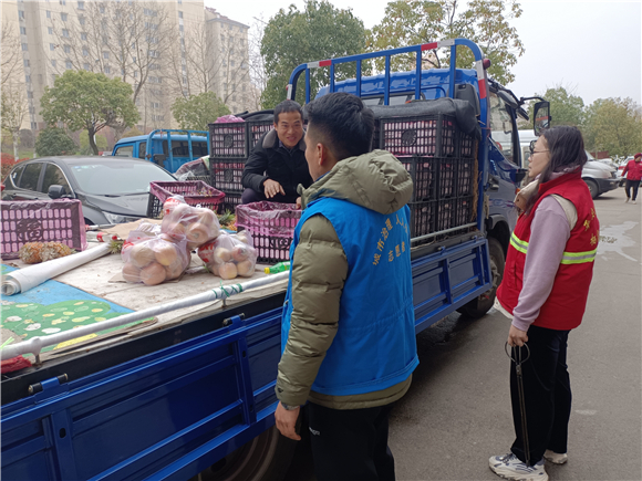 美美æ¥ç”µå…费版下载