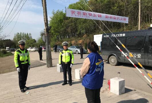 天然村:牢記森林防火 倡導(dǎo)文明祭掃