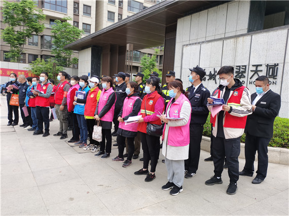 攝山村：學黨史、辦實事 小區(qū)反電詐宣傳不停歇