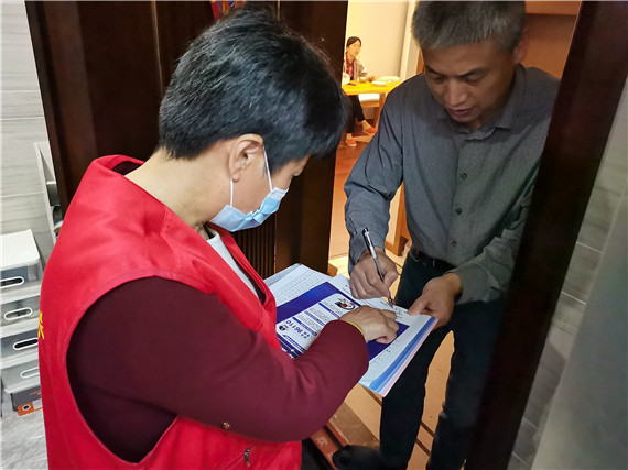 攝山村：學黨史、辦實事 小區(qū)反電詐宣傳不停歇