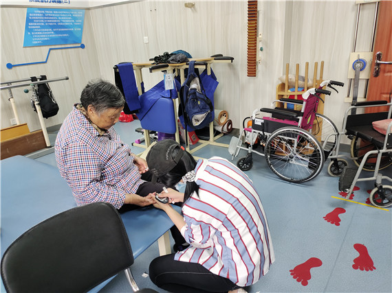 五福家園殘疾人之家：義診活動進社區(qū)