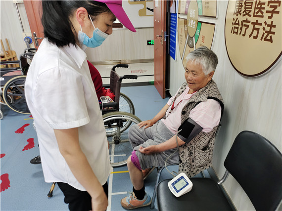 五福家園殘疾人之家：義診活動進社區(qū)