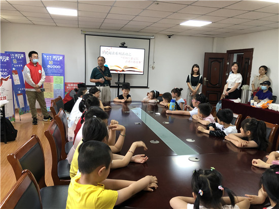 金陵驛社區(qū):全民閱讀系列活動之“唱響紅歌記憶 講述紅歌故事”