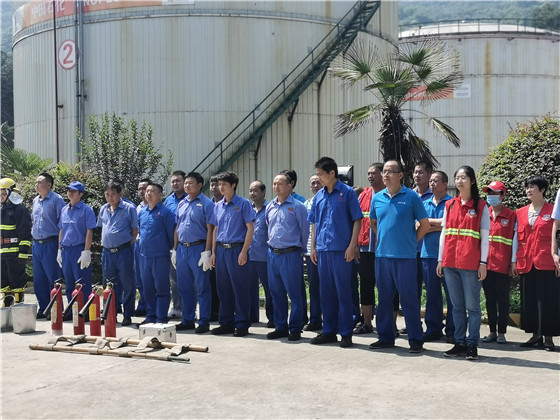 攝山村聯(lián)合轄區(qū)企業(yè)開(kāi)展夏季消防安全演練