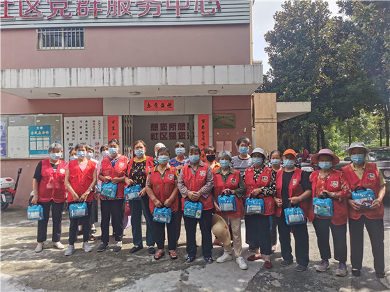 無私為分類 志愿最光榮——馨康苑社區(qū)做好垃圾分類，助力疫情防控