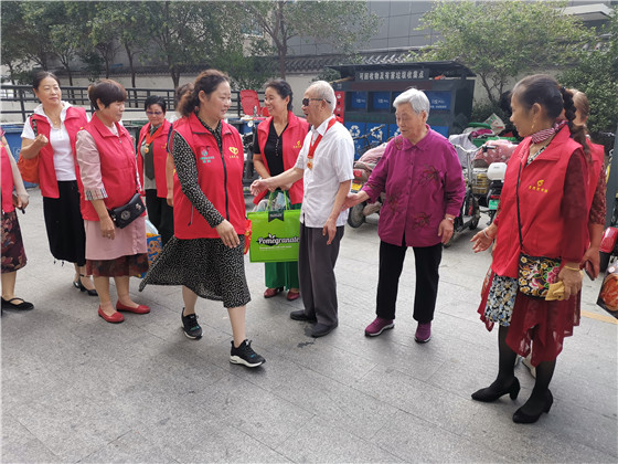 李彥清：“活著的王杰，當(dāng)代的保爾”
